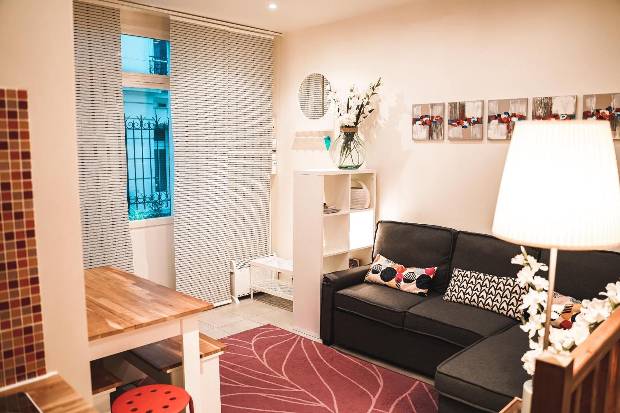 Charming Souplex In Appartement Paris